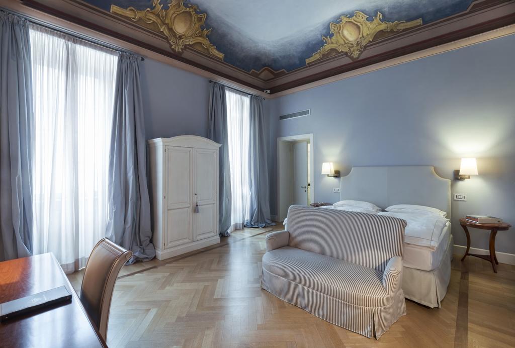 Grand Hotel Della Posta Sondrio Kültér fotó
